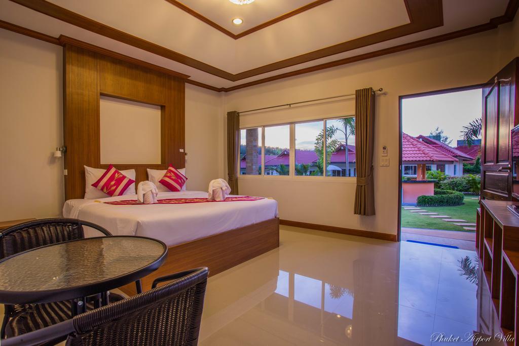 Phuket Airport Villa Ban Bo Han Phòng bức ảnh