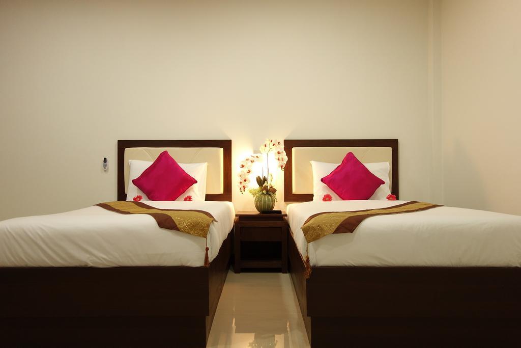 Phuket Airport Villa Ban Bo Han Phòng bức ảnh