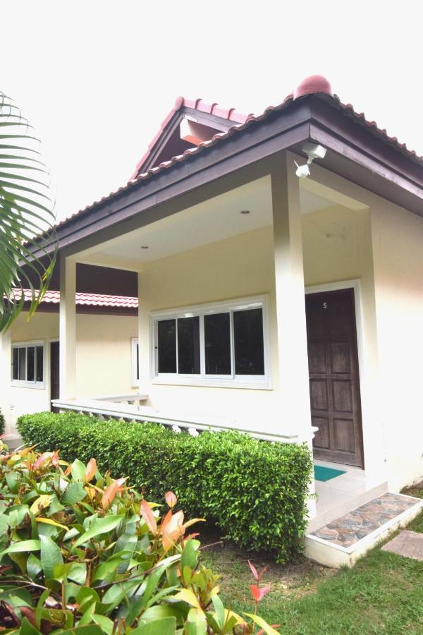 Phuket Airport Villa Ban Bo Han Ngoại thất bức ảnh