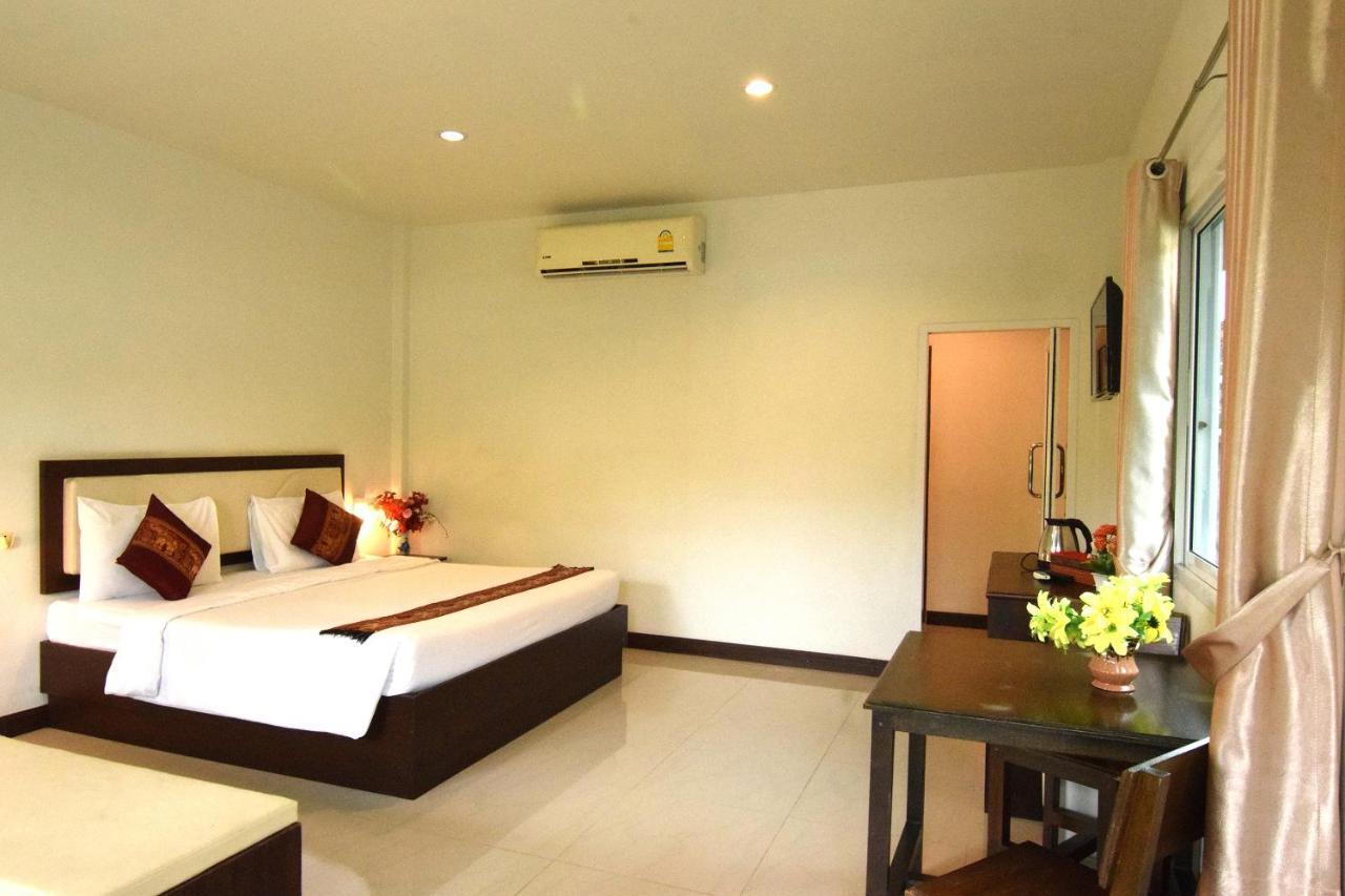 Phuket Airport Villa Ban Bo Han Ngoại thất bức ảnh